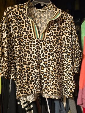 entro Leopard Print Blouse in Black, Cream and Gold